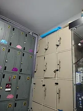 Natasha milf   online show from November 2025 12:37:02 PM