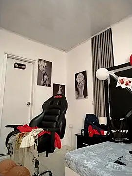 Natasha milf   online show from February 2026 11:25:01 PM