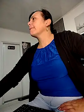 Snapshot of Natasha_milf__ chatting on March 2026 01:17:01 PM Natasha milf online show from March 2026 01:17:01 PM