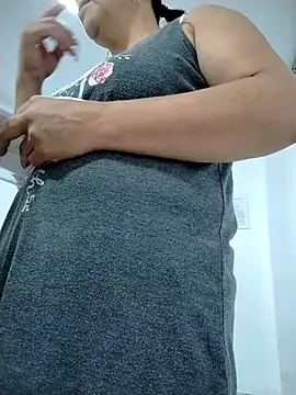 Snapshot of Natasha_milf__ chatting on March 2026 01:00:01 PM Natasha milf online show from March 2026 01:00:01 PM