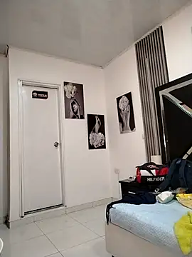 Snapshot of Natasha_milf__ chatting on April 2026 12:55:02 AM Natasha milf online show from April 2026 12:55:02 AM