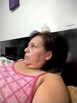 Snapshot of Natasha_milf__ chatting on April 2026 02:33:01 PM Natasha milf online show from April 2026 02:33:01 PM