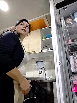 Snapshot of Natasha_milf__ chatting on April 2026 12:41:01 PM Natasha milf online show from April 2026 12:41:01 PM