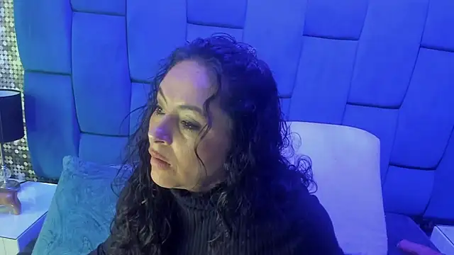 Snapshot of hanny_milf chatting on October 2025 11:17:01 AM hanny milf online show from October 2025 11:17:01 AM