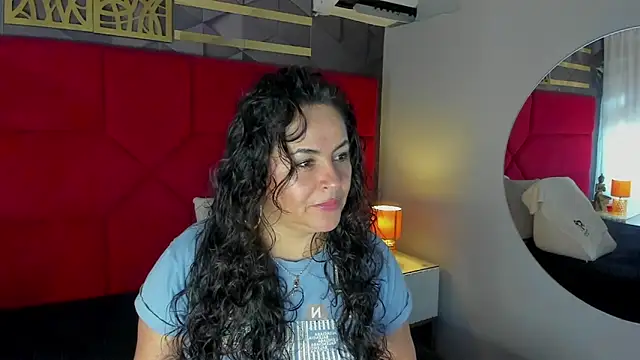 Snapshot of hanny_milf chatting on May 2026 11:40:01 AM hanny milf online show from May 2026 11:40:01 AM