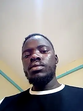 Snapshot of MaskedGQ chatting on February 2025 05:14:02 AM MaskedGQ online show from February 2025 05:14:02 AM