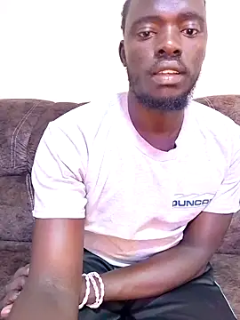 Snapshot of MaskedGQ chatting on September 2025 12:39:01 PM MaskedGQ online show from September 2025 12:39:01 PM