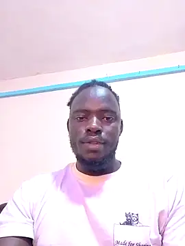 Snapshot of MaskedGQ chatting on September 2025 10:33:02 PM MaskedGQ online show from September 2025 10:33:02 PM