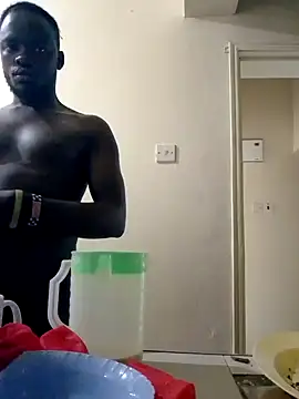 Snapshot of MaskedGQ chatting on October 2025 04:53:02 AM MaskedGQ online show from October 2025 04:53:02 AM