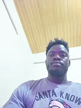 Snapshot of MaskedGQ chatting on October 2025 12:13:01 AM MaskedGQ online show from October 2025 12:13:01 AM