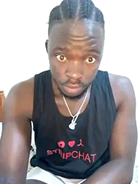 Snapshot of MaskedGQ chatting on November 2025 11:40:01 PM MaskedGQ online show from November 2025 11:40:01 PM