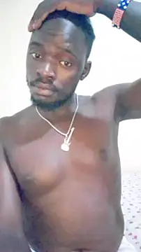 Snapshot of MaskedGQ chatting on November 2025 12:22:02 AM MaskedGQ online show from November 2025 12:22:02 AM