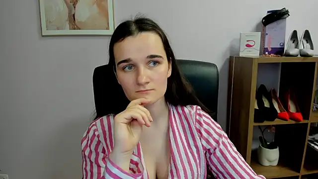 Snapshot of KateDelight chatting on March 2026 08:15:01 PM KateDelight online show from March 2026 08:15:01 PM