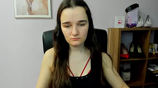 Snapshot of KateDelight chatting on April 2026 06:51:02 AM KateDelight online show from April 2026 06:51:02 AM