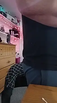 Armyexhibitionistvet online show from April 2026 01:09:02 AM