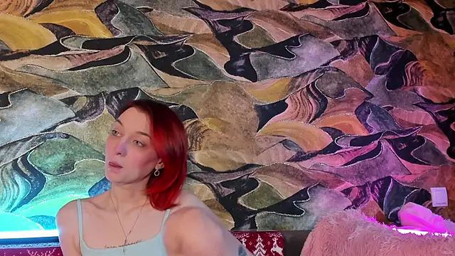 Snapshot of CrystalRey chatting on December 2024 05:37:02 AM CrystalRey online show from December 2024 05:37:02 AM