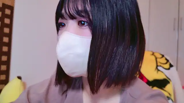 Snapshot of Minami_San chatting on December 2024 06:12:01 PM Minami San online show from December 2024 06:12:01 PM