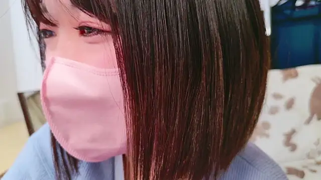 Snapshot of Minami_San chatting on January 2025 05:26:01 PM Minami San online show from January 2025 05:26:01 PM