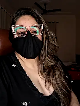 SEXY-Sardarni online show from December 2024 03:10:01 PM