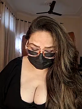 SEXY-Sardarni online show from September 2025 08:52:02 AM