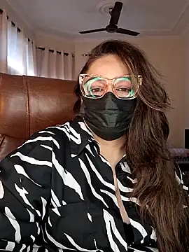 SEXY-Sardarni online show from November 2025 08:31:01 AM