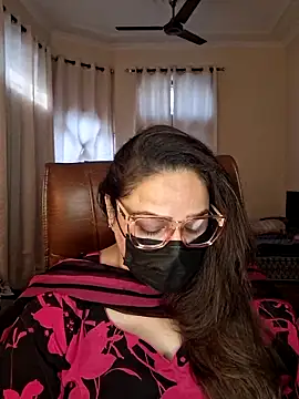 SEXY-Sardarni online show from December 2025 08:33:01 AM