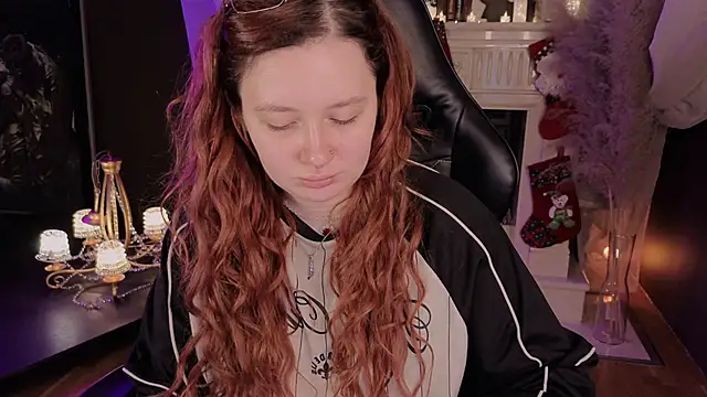 carolina elf online show from December 2025 09:40:01 AM