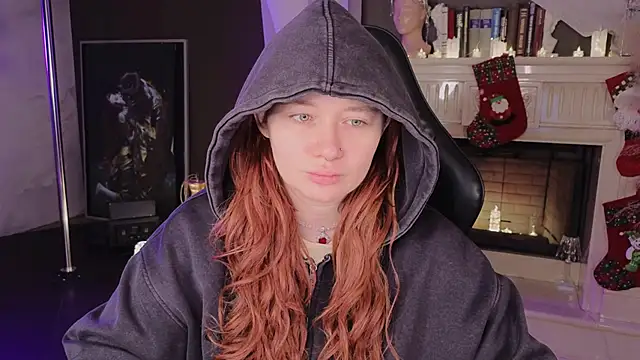 carolina elf online show from December 2025 12:36:01 PM