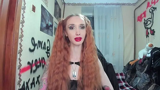 Roxy Silver online show from February 2025 09:05:02 PM