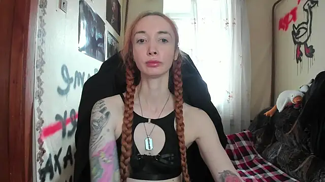 Roxy Silver online show from March 2025 10:45:01 AM