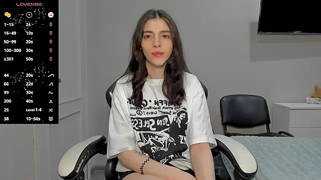 Snapshot of broosnica1 chatting on November 2025 08:03:02 AM broosnica1 online show from November 2025 08:03:02 AM