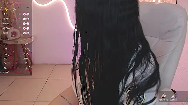 ViolettaHotLatin  online show from November 2025 12:15:01 PM