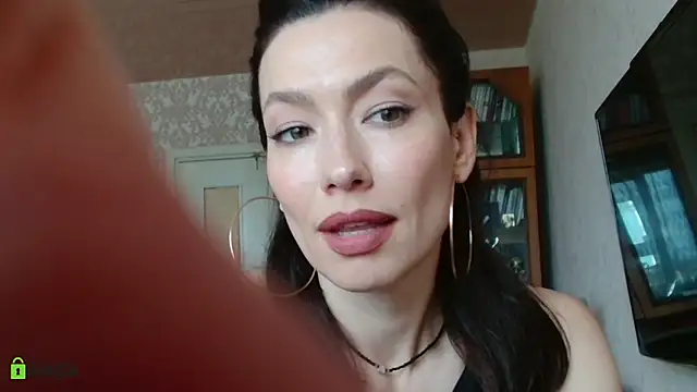 Snapshot of alicia_spicy chatting on May 2026 09:29:02 AM alicia spicy online show from May 2026 09:29:02 AM