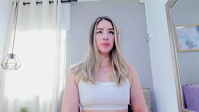  AlejaCruz  online show from January 2026 07:17:02 PM