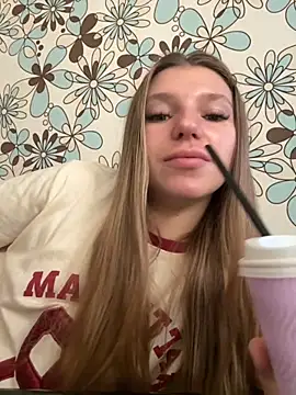 adel secret online show from October 2025 09:54:01 AM