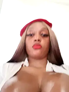 Snapshot of Busty_Bambi chatting on December 2024 09:29:02 AM Busty Bambi online show from December 2024 09:29:02 AM