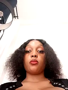 Snapshot of Busty_Bambi chatting on December 2024 10:17:01 AM Busty Bambi online show from December 2024 10:17:01 AM