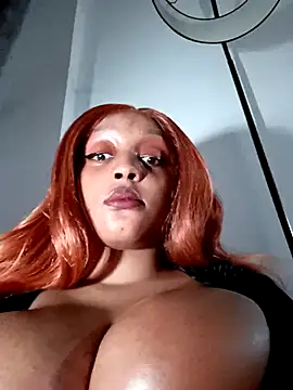 Snapshot of Busty_Bambi chatting on October 2025 04:27:01 PM Busty Bambi online show from October 2025 04:27:01 PM