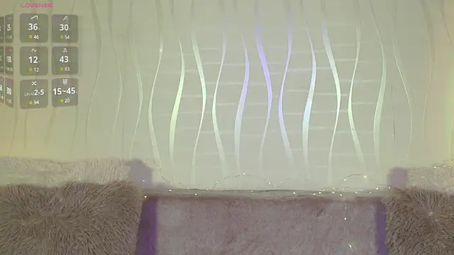 Snapshot of LuxuryGame chatting on December 2024 05:39:01 AM LuxuryGame online show from December 2024 05:39:01 AM