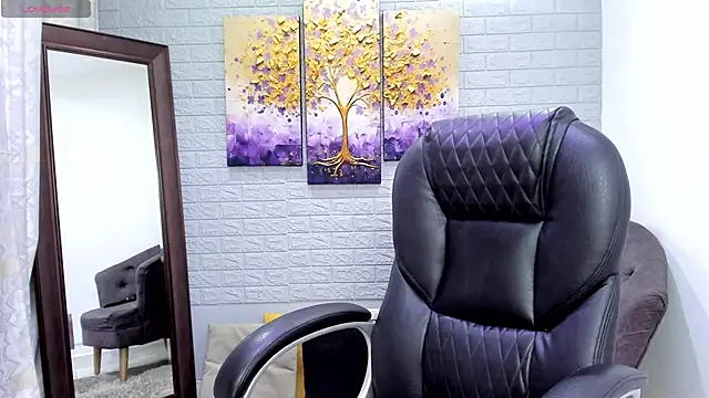  LaraMom  online show from February 2026 07:54:01 PM