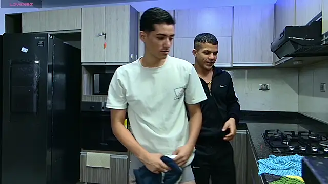 Snapshot of Boysgang_sex chatting on February 2025 11:31:01 AM Boysgang sex online show from February 2025 11:31:01 AM