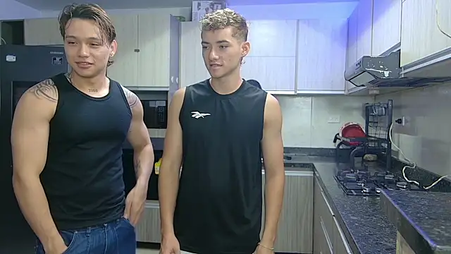 Snapshot of Boysgang_sex chatting on November 2025 11:43:01 AM Boysgang sex online show from November 2025 11:43:01 AM