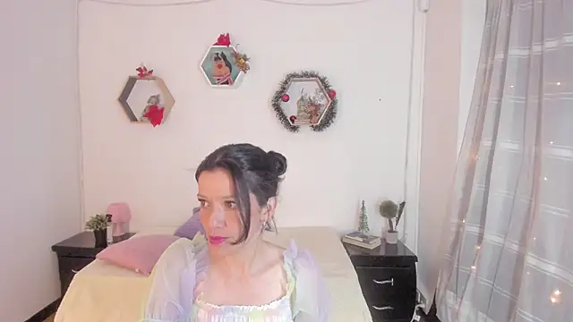 Paloma victory online show from December 2024 08:32:01 PM