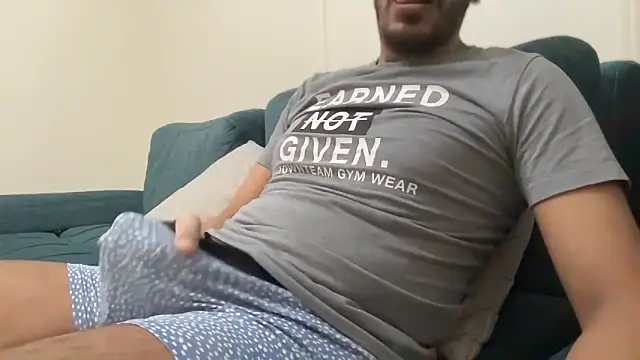 Snapshot of Mooka69 chatting on January 2025 02:22:01 PM Mooka69 online show from January 2025 02:22:01 PM