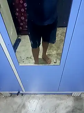 DeepakXxxR86 online show from March 2026 07:40:01 PM