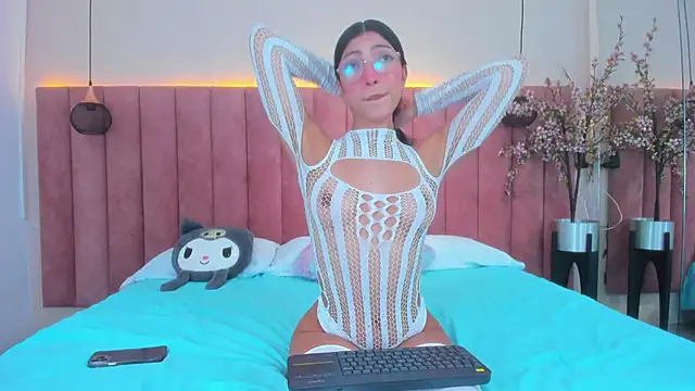 MarianaBranzz online show from January 2025 12:56:01 PM