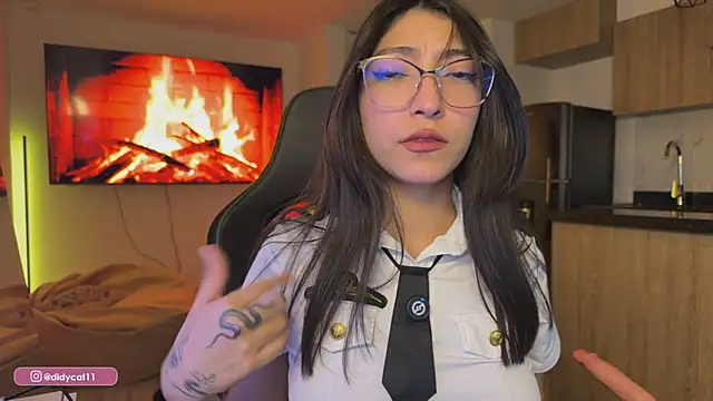 MarianaBranzz online show from March 2026 01:22:02 AM