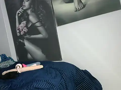 Snapshot of Petite_lexii chatting on November 2025 01:01:02 PM Petite lexii online show from November 2025 01:01:02 PM