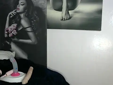 Snapshot of Petite_lexii chatting on December 2025 09:52:02 PM Petite lexii online show from December 2025 09:52:02 PM