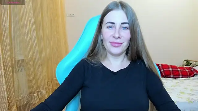 Snapshot of BarbaraKiss chatting on December 2024 05:37:02 PM BarbaraKiss online show from December 2024 05:37:02 PM